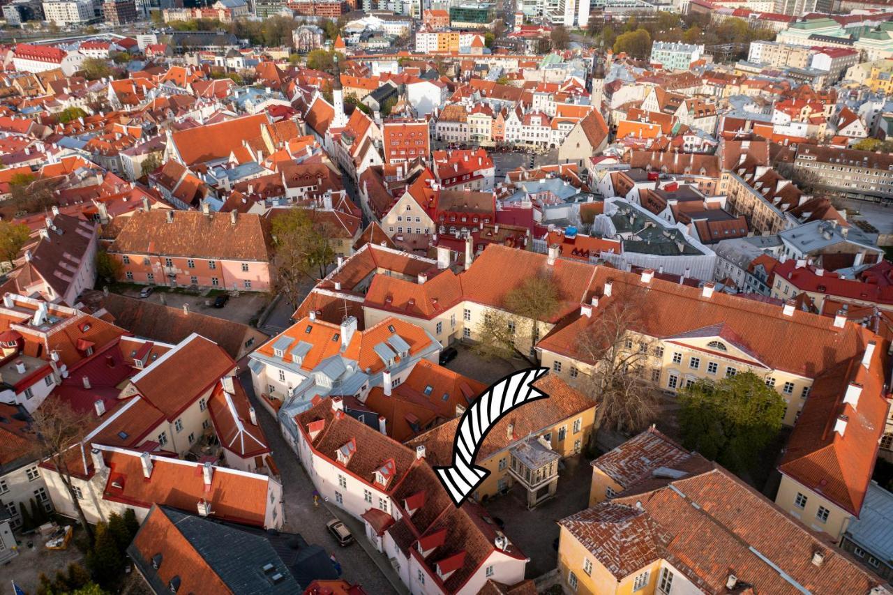 Old Town - Kohtu Apartment Tallinn Buitenkant foto